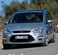 Ein besonderer technischer Leckerbissen, der gut zum dynamischen S-MAX paßt, ist das Doppelkupplungsgetriebe Ford Power-Shift. Foto: wmd/Auto-Reporter.NET